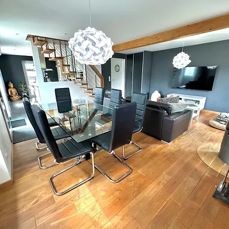 Chez Seb Et Lilou - - Piscine Partagee - Parking - Proche Mulhouse *