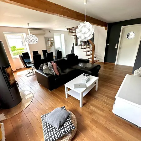 Chez Seb Et Lilou - - Piscine Partagee - Parking - Proche Mulhouse * Flaxlanden