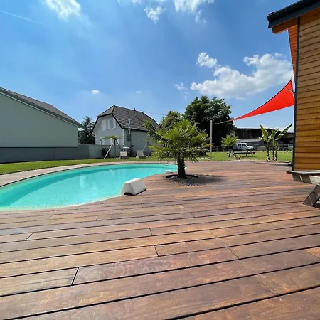 Chez Seb Et Lilou - - Piscine Partagee - Parking - Proche Mulhouse 度假居 *
